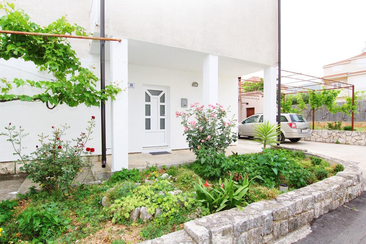 Apartment Anica Trogir Buitenkant foto