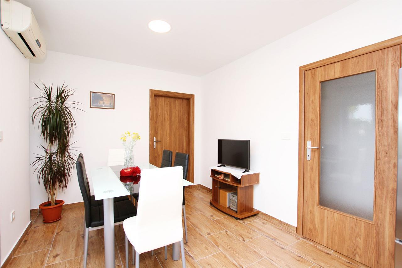 Apartment Anica Trogir Buitenkant foto