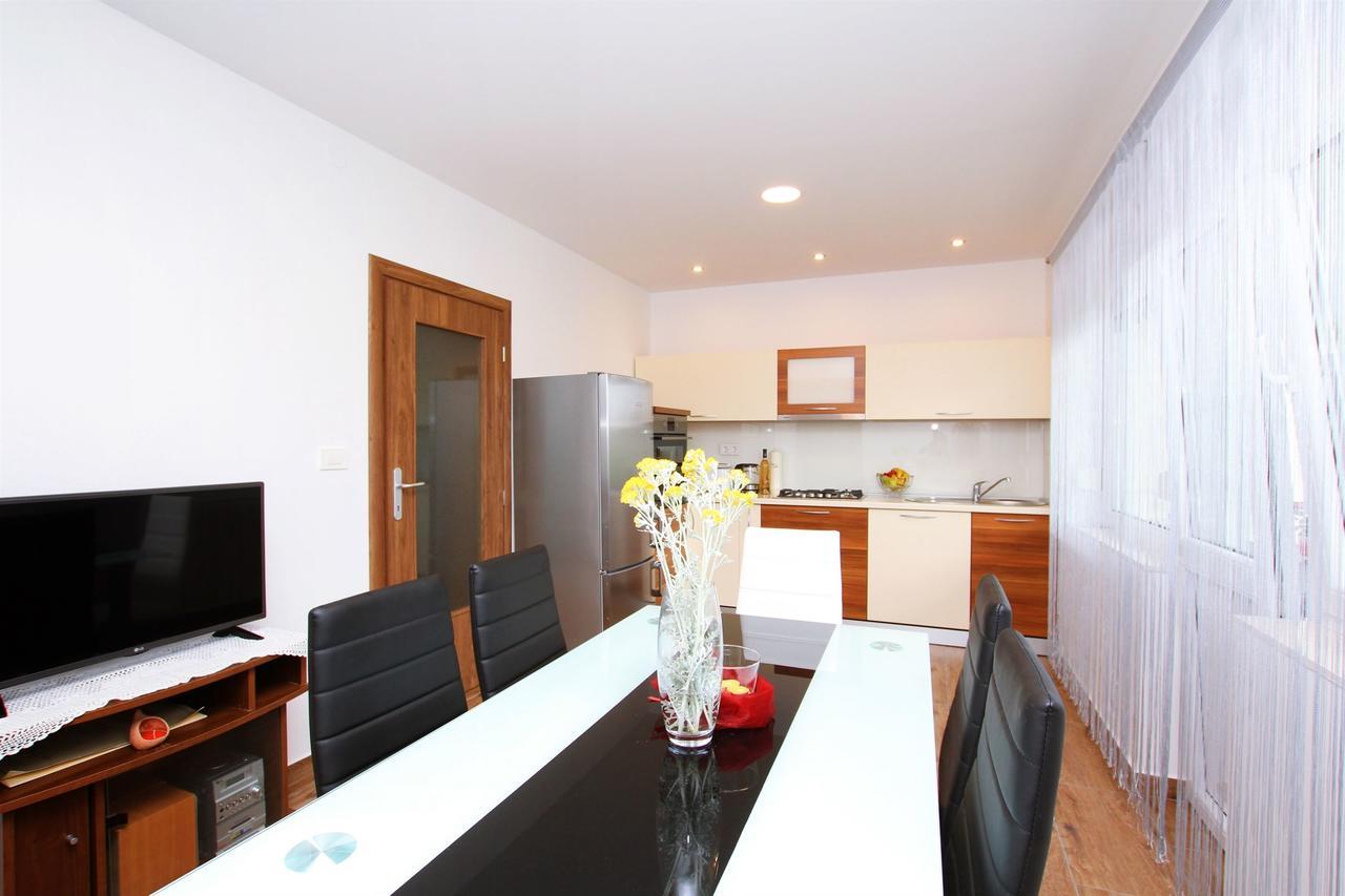 Apartment Anica Trogir Buitenkant foto